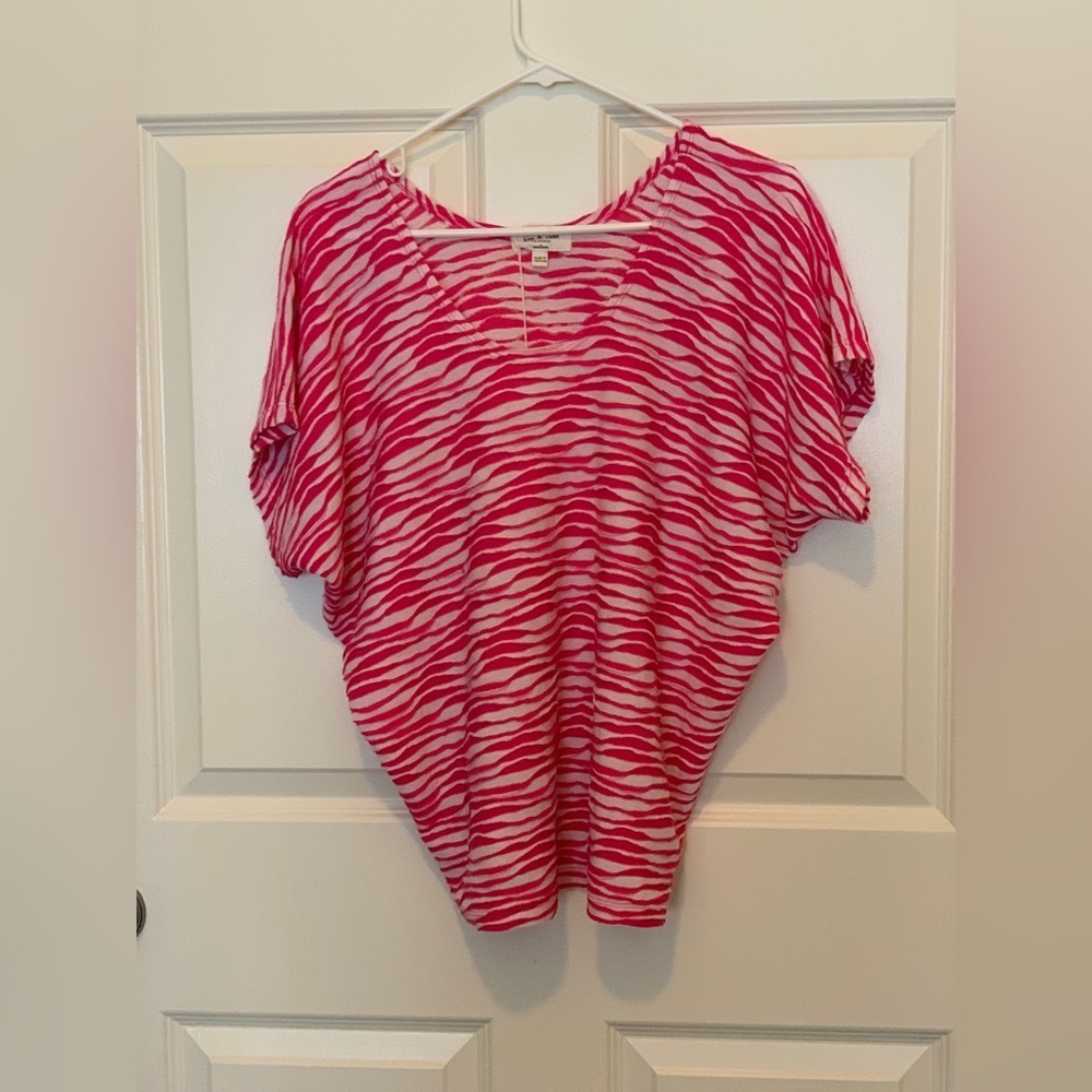 Kim & Cami Pink Zebra Print Women's Top.  Size-Medium
